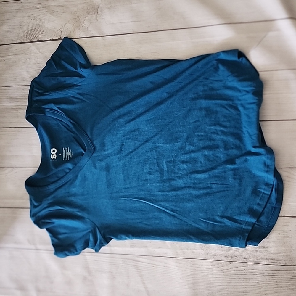 SO V-Neck T-shirt